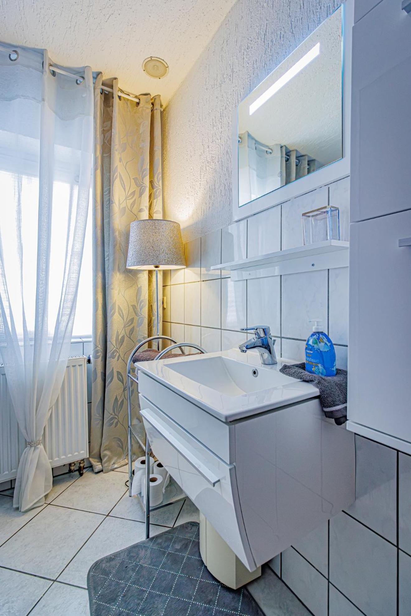 Wohnen Ueber Einem Mediterranen Restaurant,Apartment 2 Oder 3 Лейпциг Екстер'єр фото