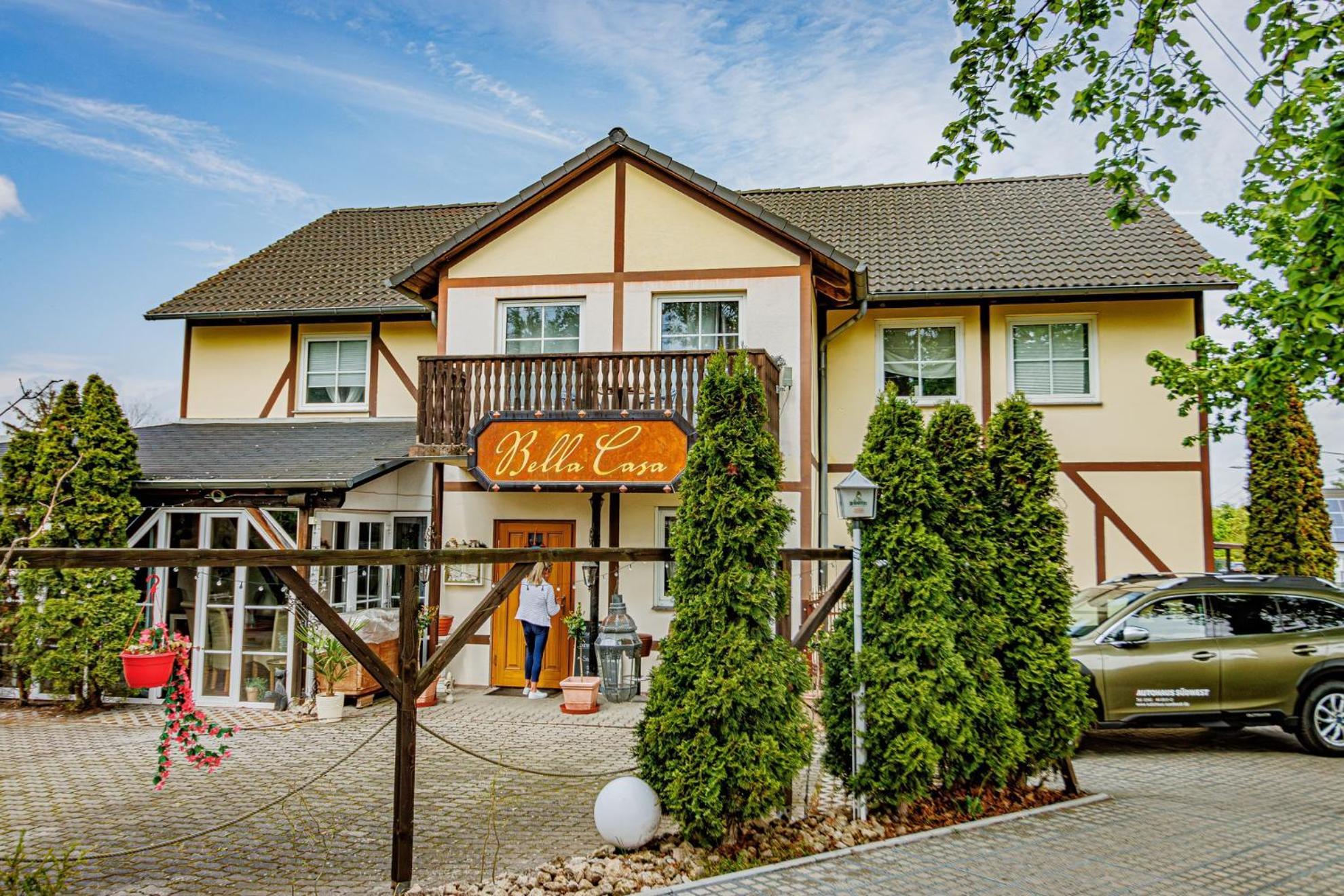 Wohnen Ueber Einem Mediterranen Restaurant,Apartment 2 Oder 3 Лейпциг Екстер'єр фото